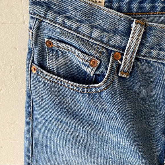 Levi's Wedgie Distressed Hem Jeans - Picture 5 of 10